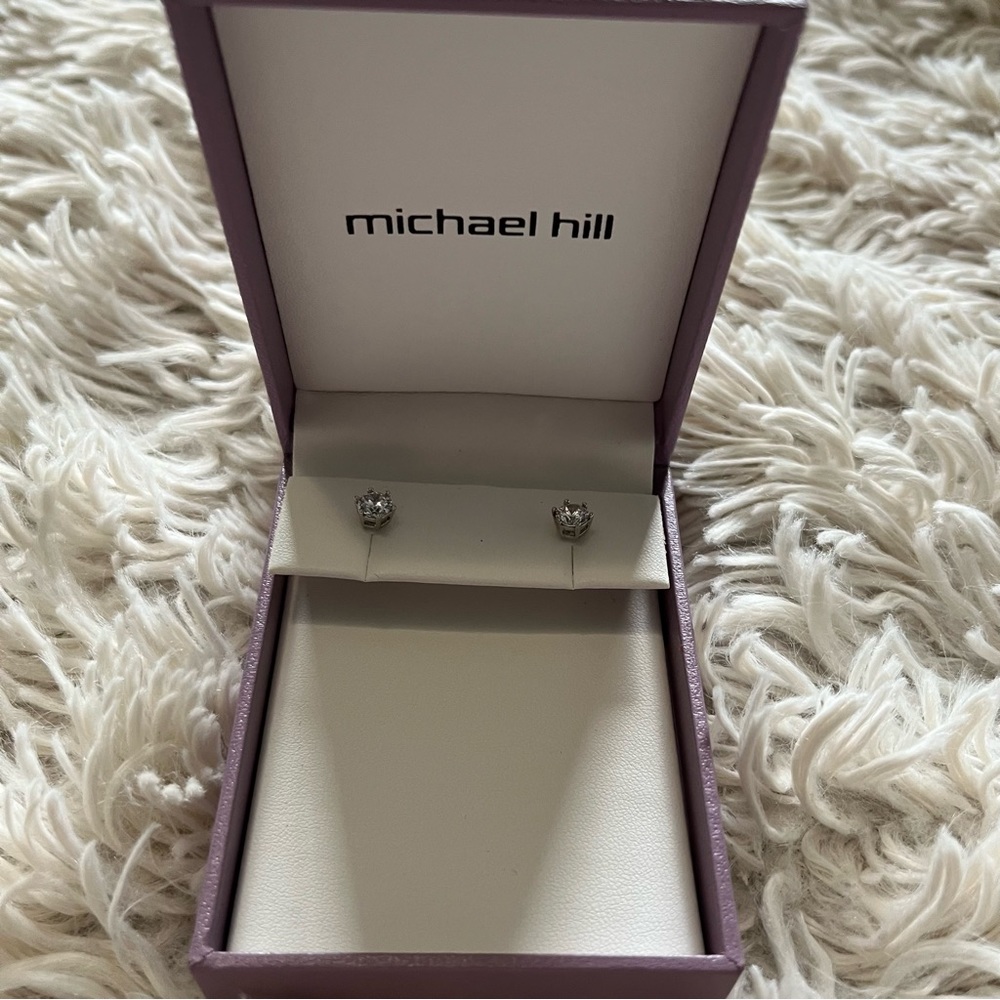 Michael Hill studs